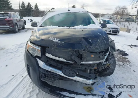 2013 Ford Edge Se z USA, uszkodzony, nr VIN 2FMDK3GCXDBA63314